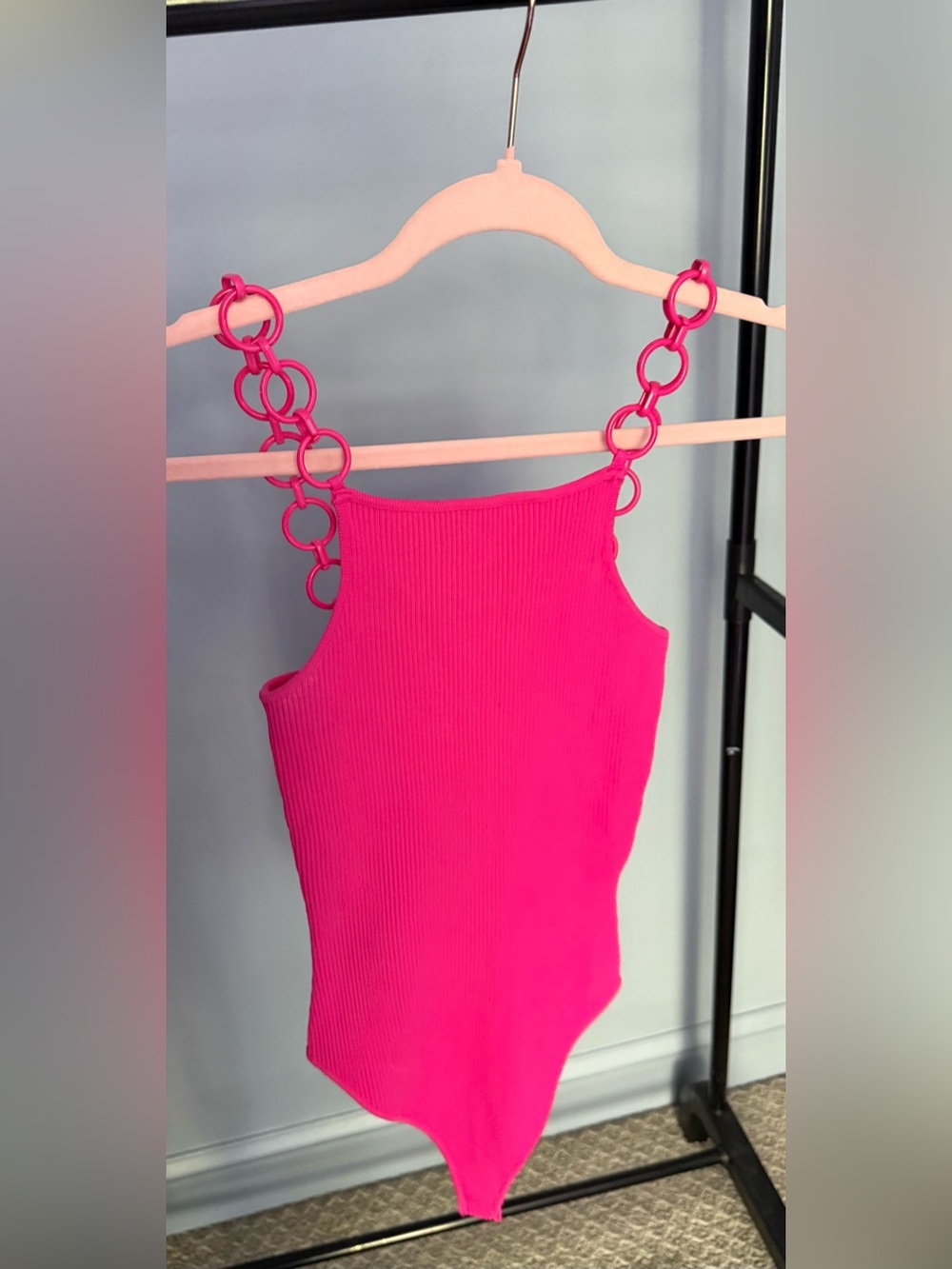 Bershka Hot Pink Chain-Detail Ribbed Bodysuit - Picture 3 of 7